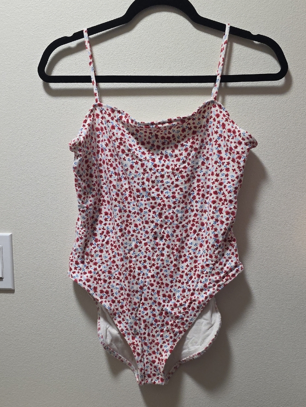 Old Navy Floral Red & Blue Bodysuit